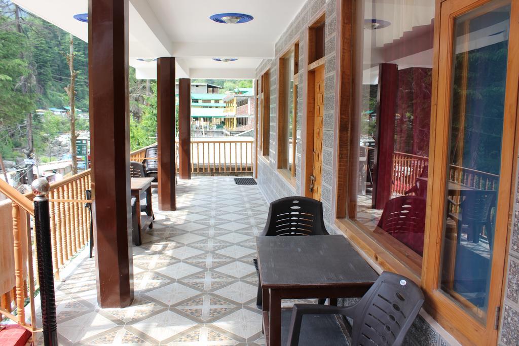 Mamta Guest House Манали Экстерьер фото