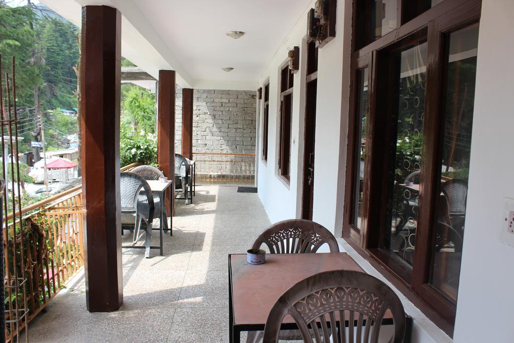 Mamta Guest House Манали Экстерьер фото
