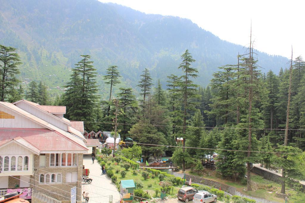 Mamta Guest House Манали Экстерьер фото